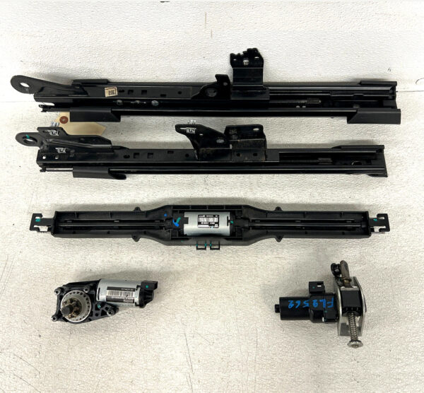 2016-2020 CADILLAC CT6 FRONT LEFT SIDE SEAT TRACK RAIL SET & MOTOR OEM LOT2562